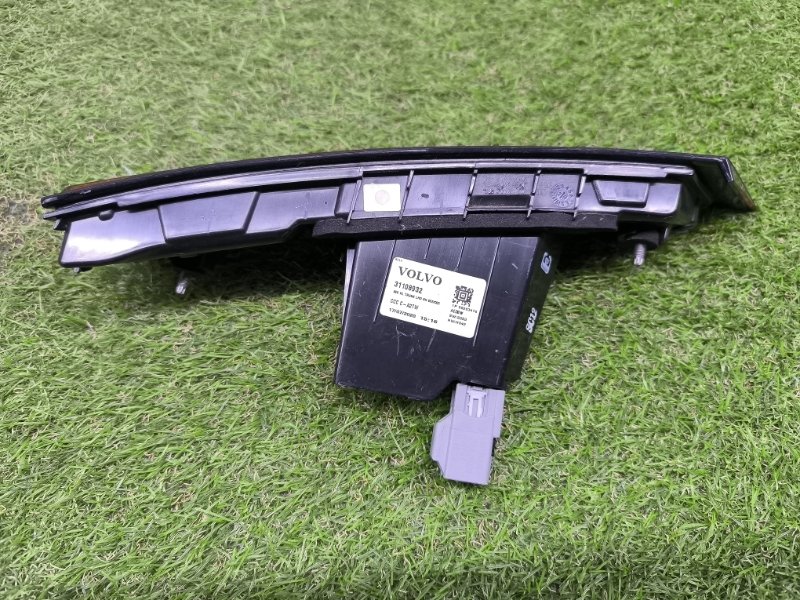 Фонарь правый S90 2016- Фонарь правый S90 2016-