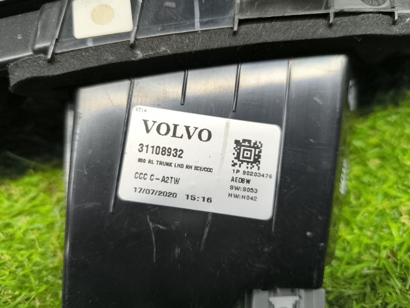 Фонарь правый S90 2016- Фонарь правый S90 2016-