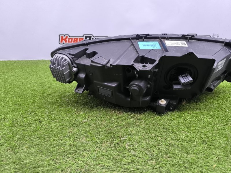 Фара LED левая S90