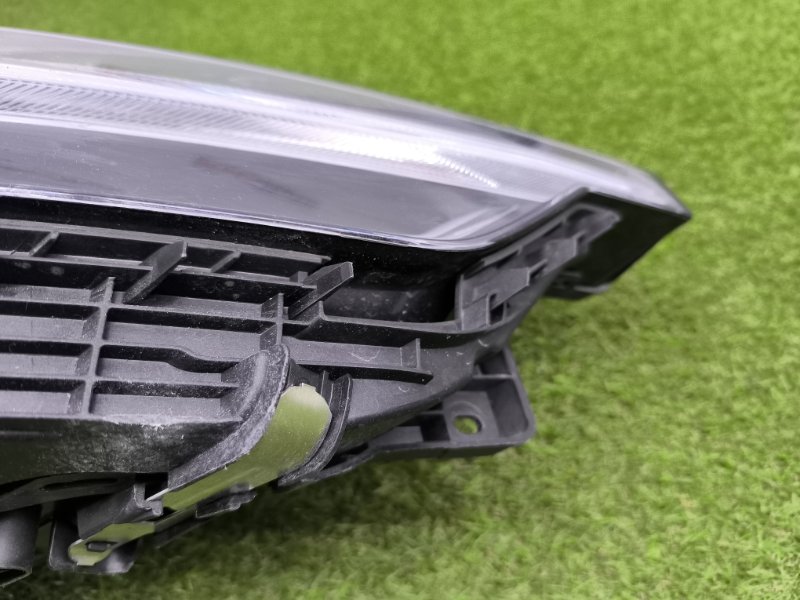 Фара LED правая XC60 2018-
