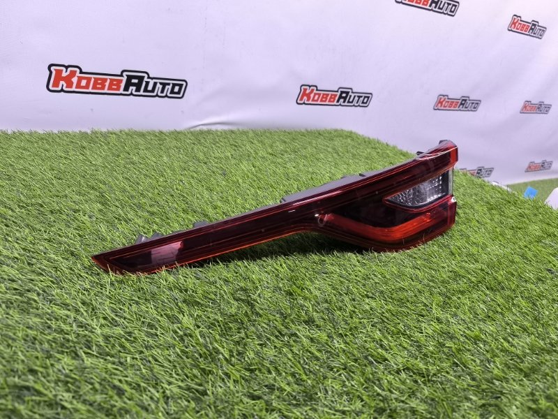 Фонарь внутренний правый Renault Talisman