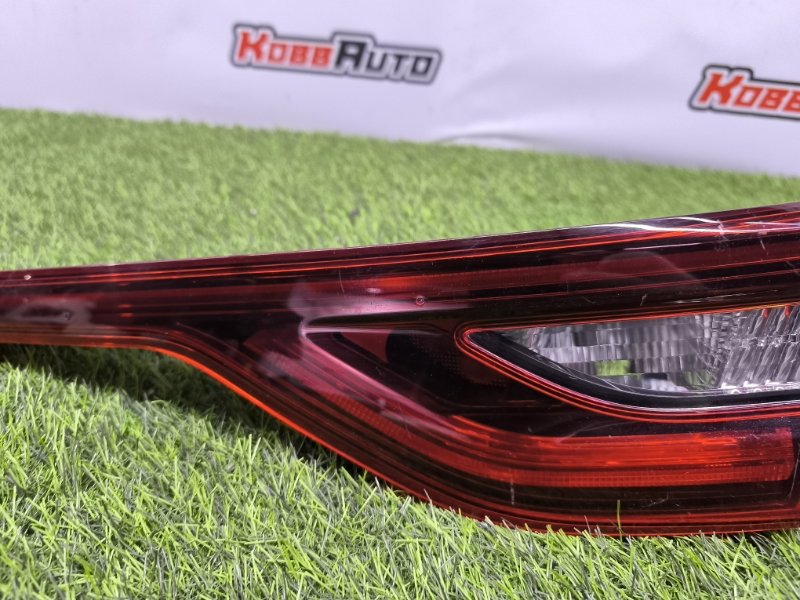 Фонарь внутренний правый Talisman 2015