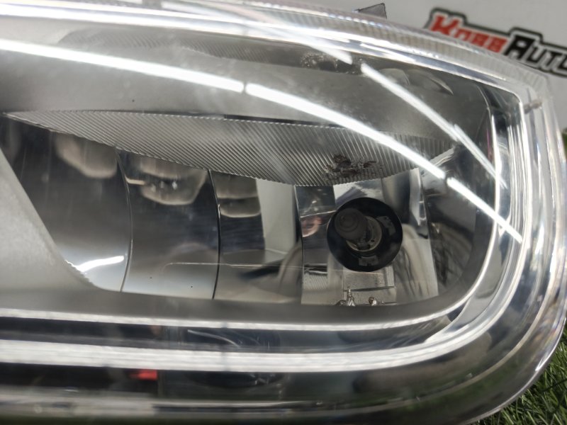 ПТФ передний правый Rexton