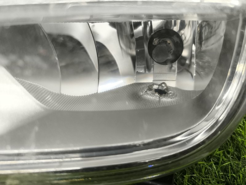 ПТФ передний правый Rexton