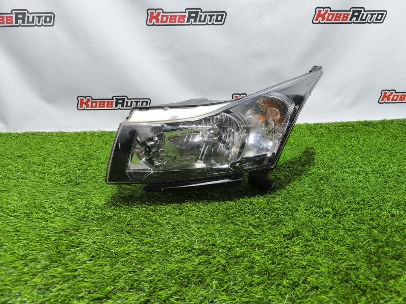 Фара галогеновая левая Chevrolet Cruze 95137775 контрактная