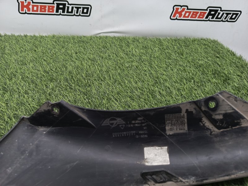 Накладка бампера передняя правая Hatch 2013-2021 F55