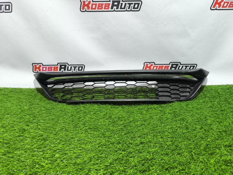 Решетка радиатора HONDA Accord 10 71152T2FA500 контрактная