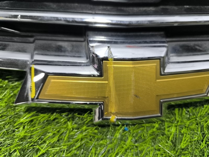 Решетка радиатора передняя Cruze 2015-2016 J300