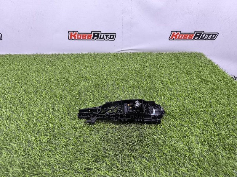 Кронштейн ручки двери передний правый Jeep Renegade 252106 контрактная