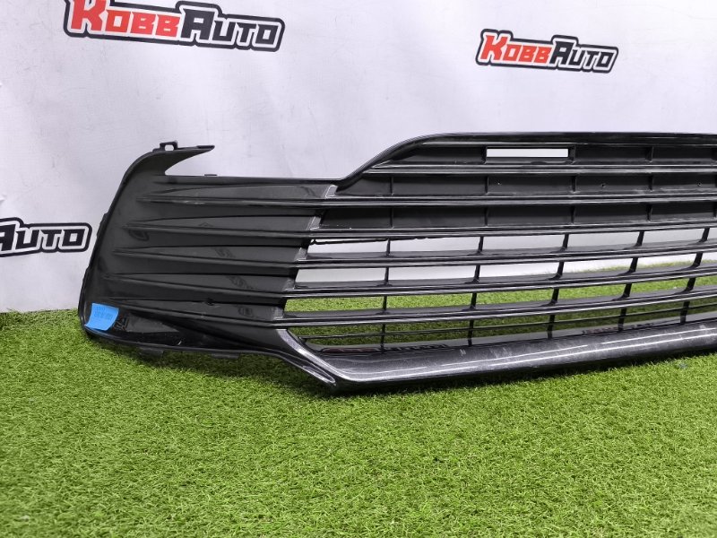 Решетка радиатора Camry XV70