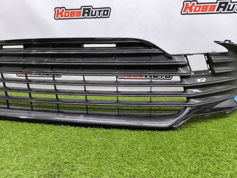 Решетка радиатора Camry XV70