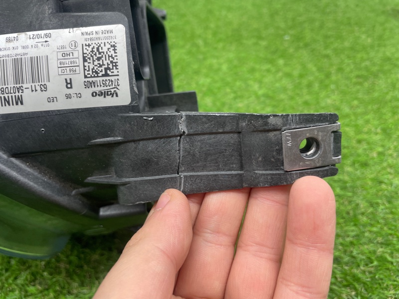 Фара LED правая Hatch F56 рест