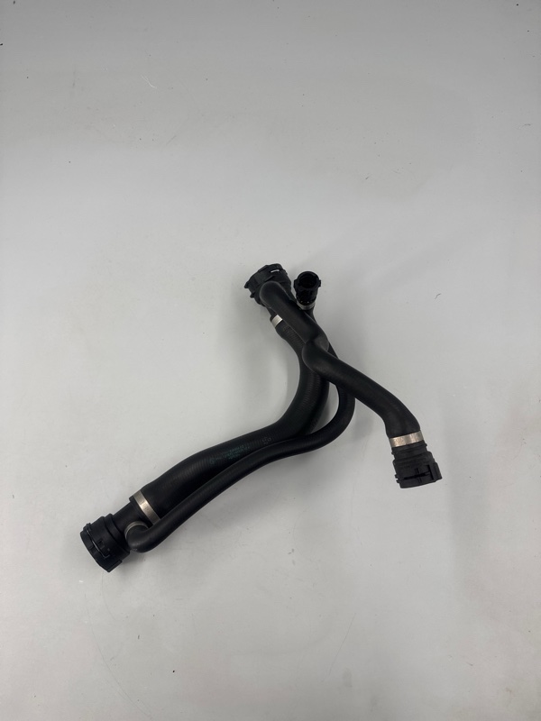 Патрубок системы охлаждения Bmw 7 2004 E65 N62 17127526954 контрактная