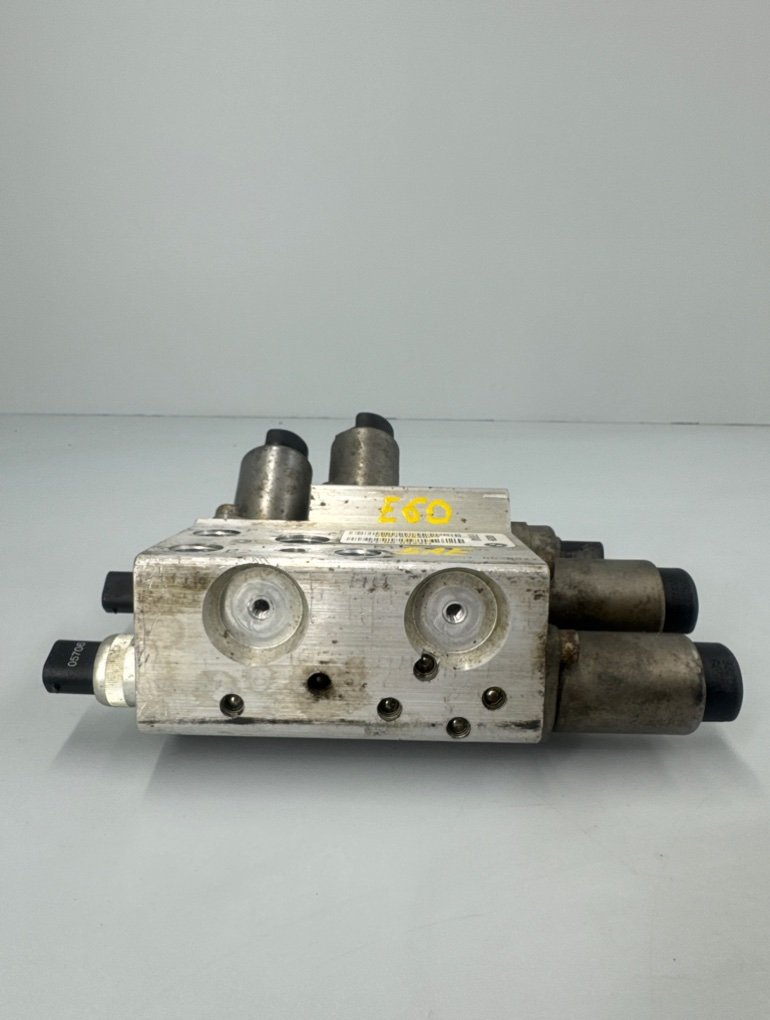 Блок клапанов Dynamic Drive 5 E60