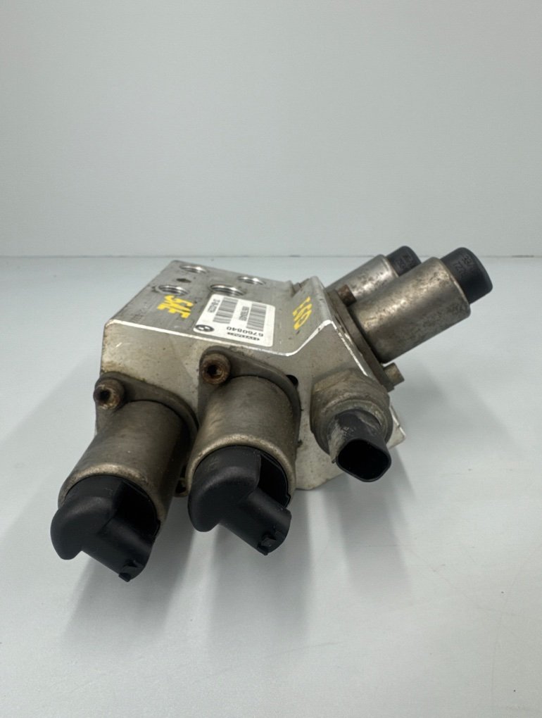 Блок клапанов Dynamic Drive 5 E60