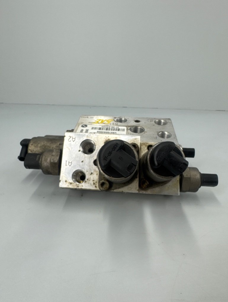 Блок клапанов Dynamic Drive 5 E60
