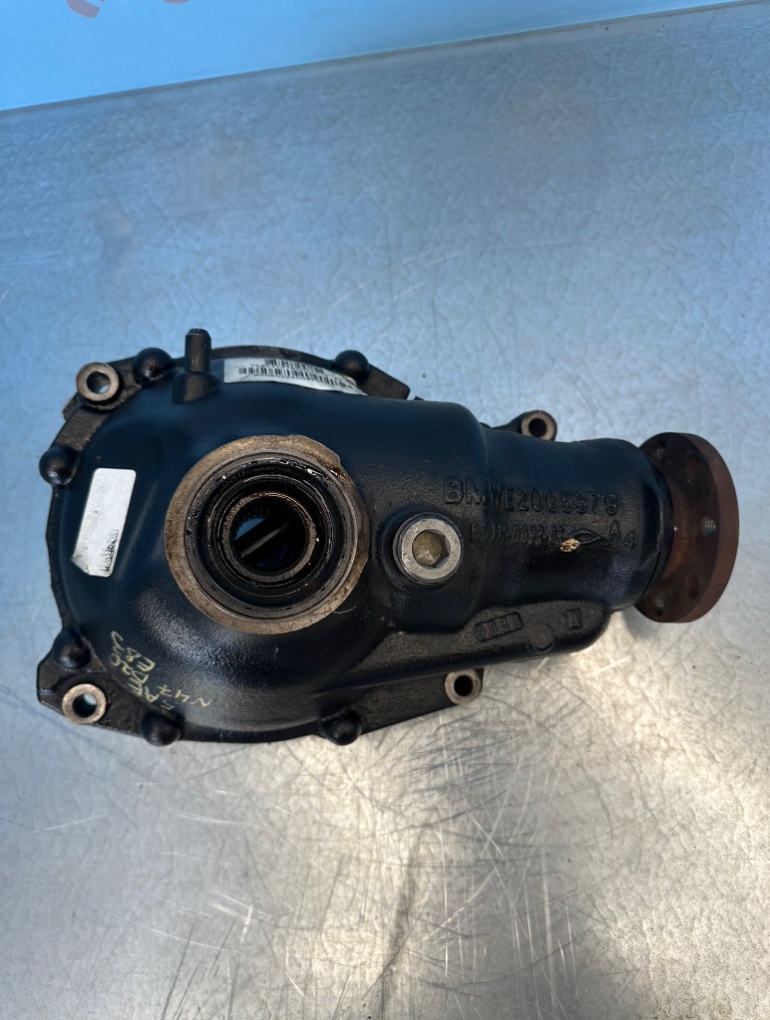 Редуктор 3.73 передний BMW X3 E83 N47 7544475 контрактная