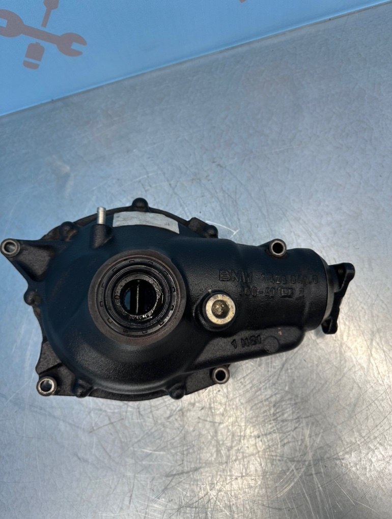 Редуктор 4.10 передний BMW X5 E53 M54 7512915 контрактная