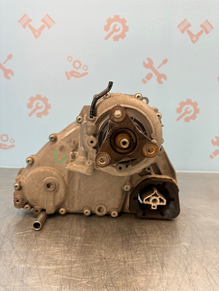 Раздаточная коробка BMW X5 2012 E70 N57 7635753 контрактная
