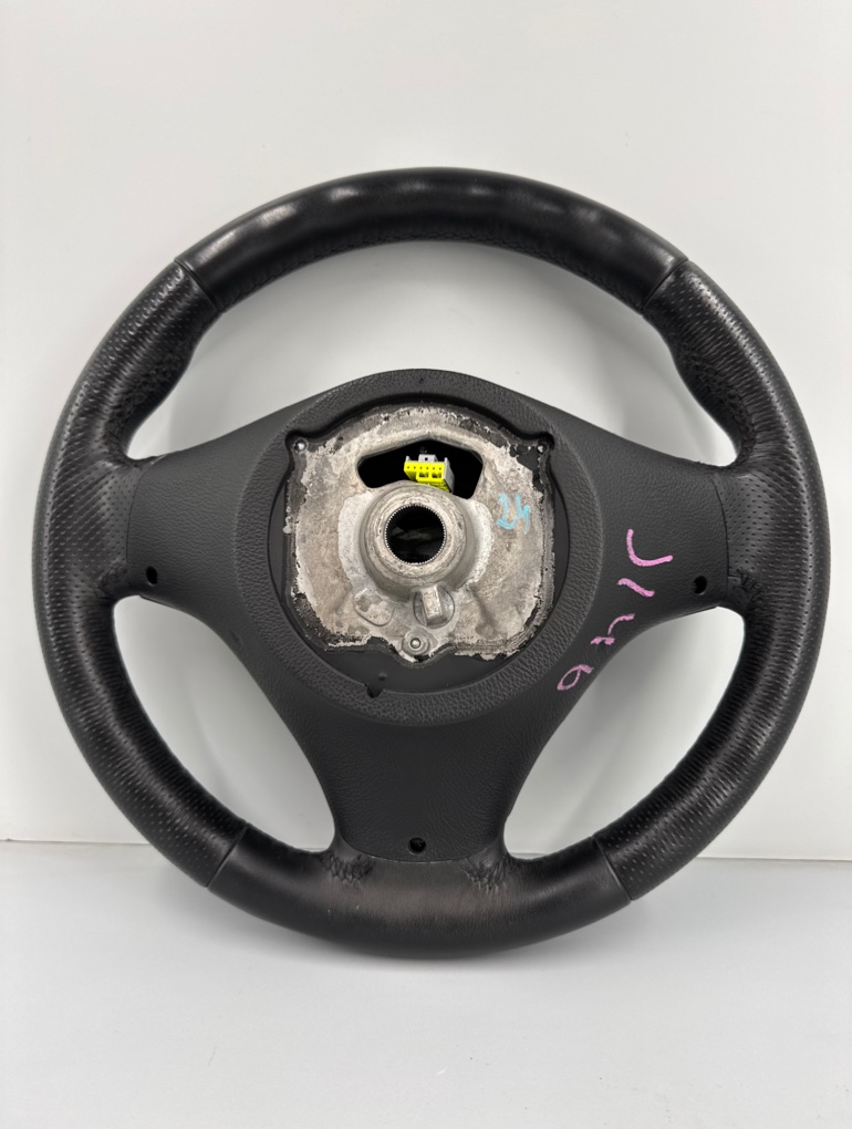 Руль 3 2009 E92 N46 Руль 3 2009 E92 N46