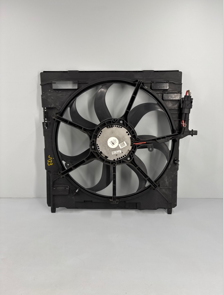 Вентилятор охлаждения радиатора X5 2008 E70 N52