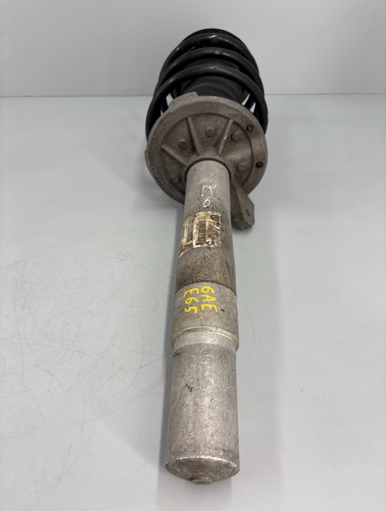 Стойка подвески задняя левая BMW 7 E65 Стойка подвески задняя левая BMW 7 E65