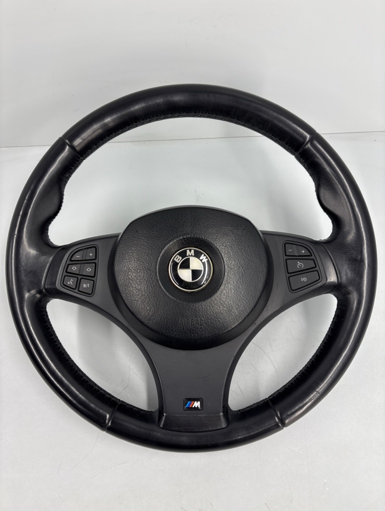 Руль М пакет X3 2006 E83 М54 Руль М пакет X3 2006 E83 М54