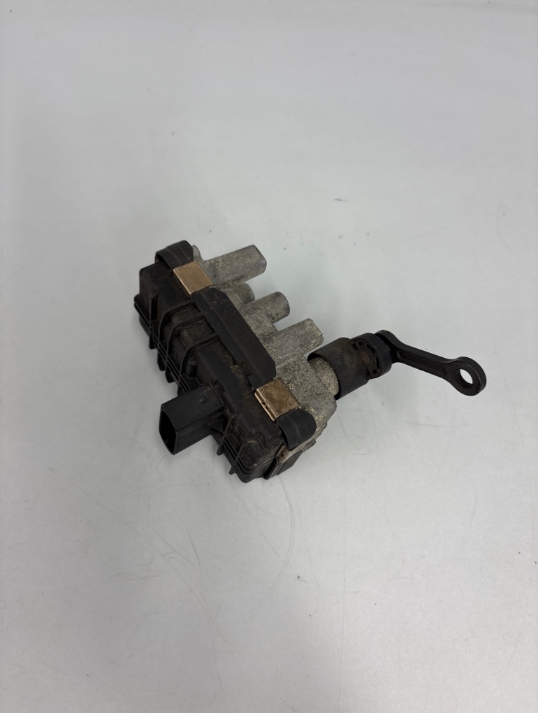 Актуатор турбины BMW 3 F30 N47 контрактная