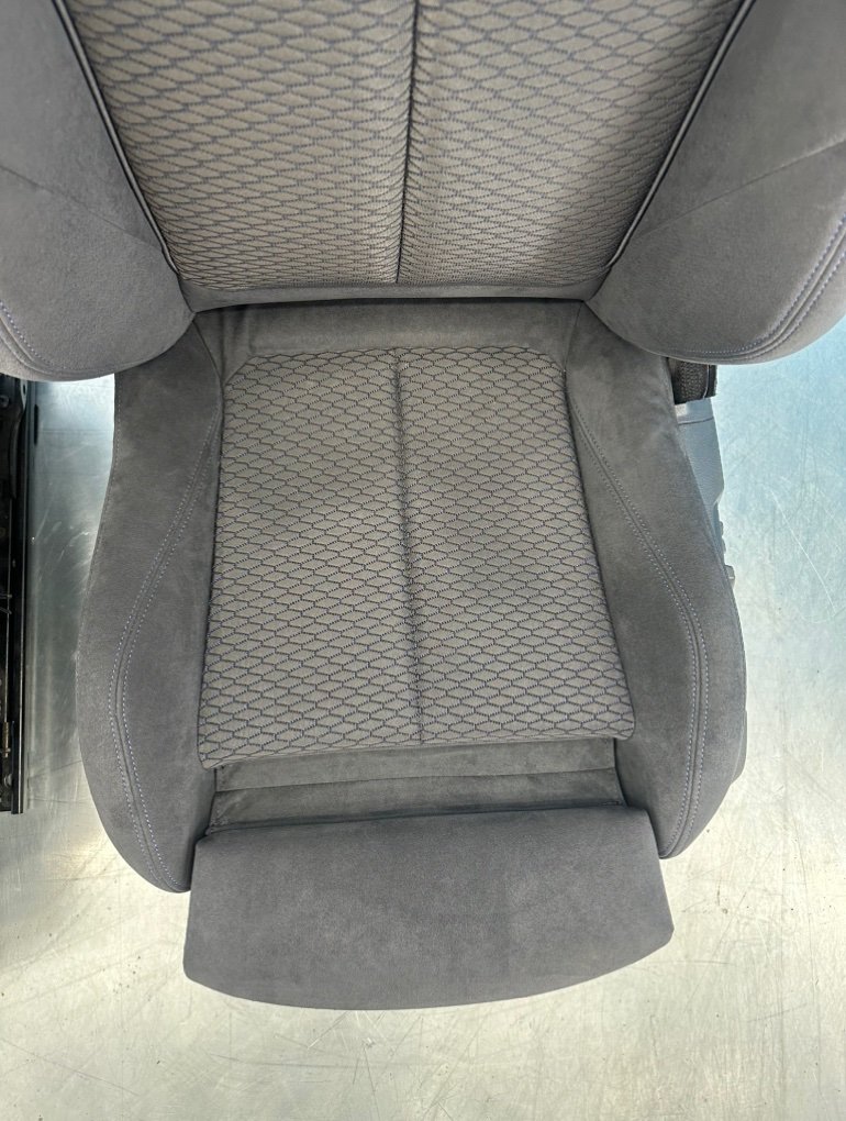 Сиденья спорт электро алькантара 3 2013 F30 N55 Сиденья спорт электро алькантара 3 2013 F30 N55
