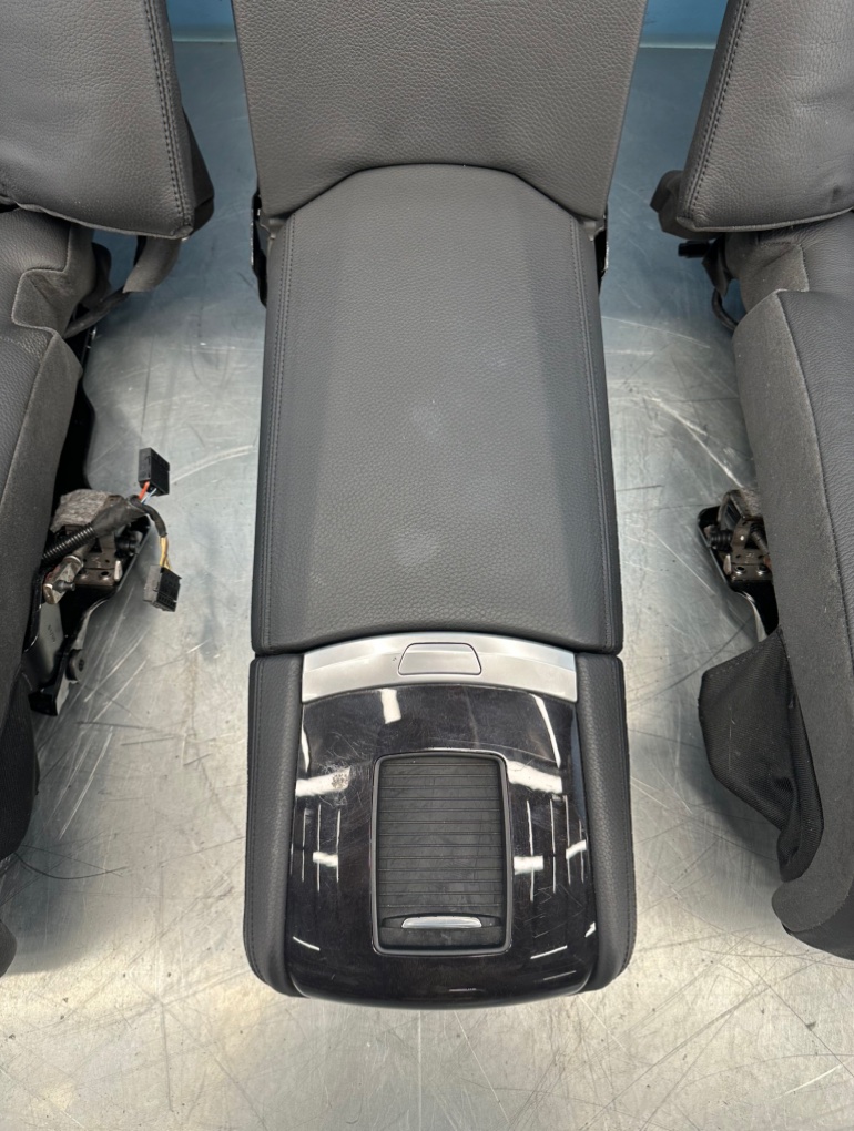 Сиденья комфорт вентиляция черная кожа задняя 7 2011 F02 N63