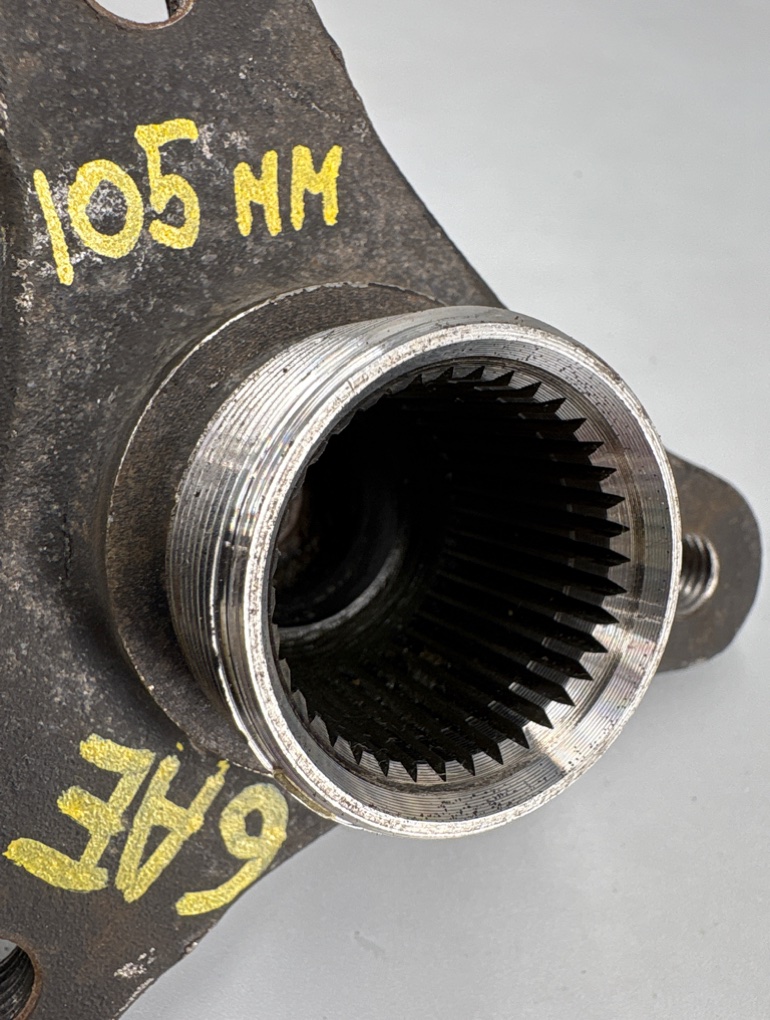 Фланец хвостовик редуктора 37 шлицов 5 F10