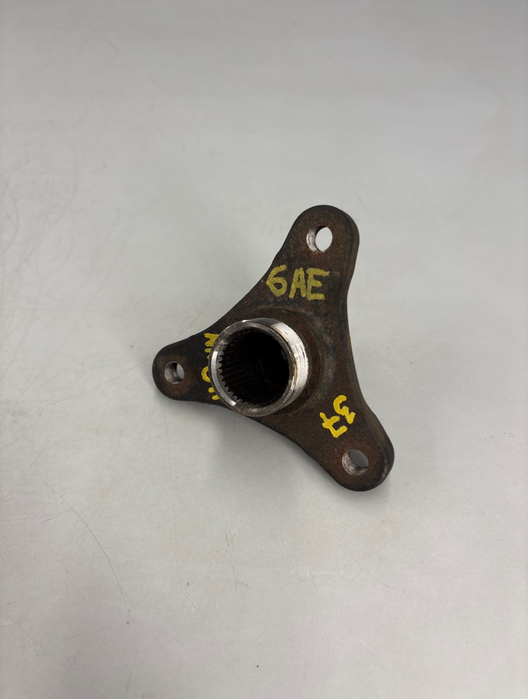 Фланец хвостовик редуктора 37 шлицов BMW 5 F10 контрактная