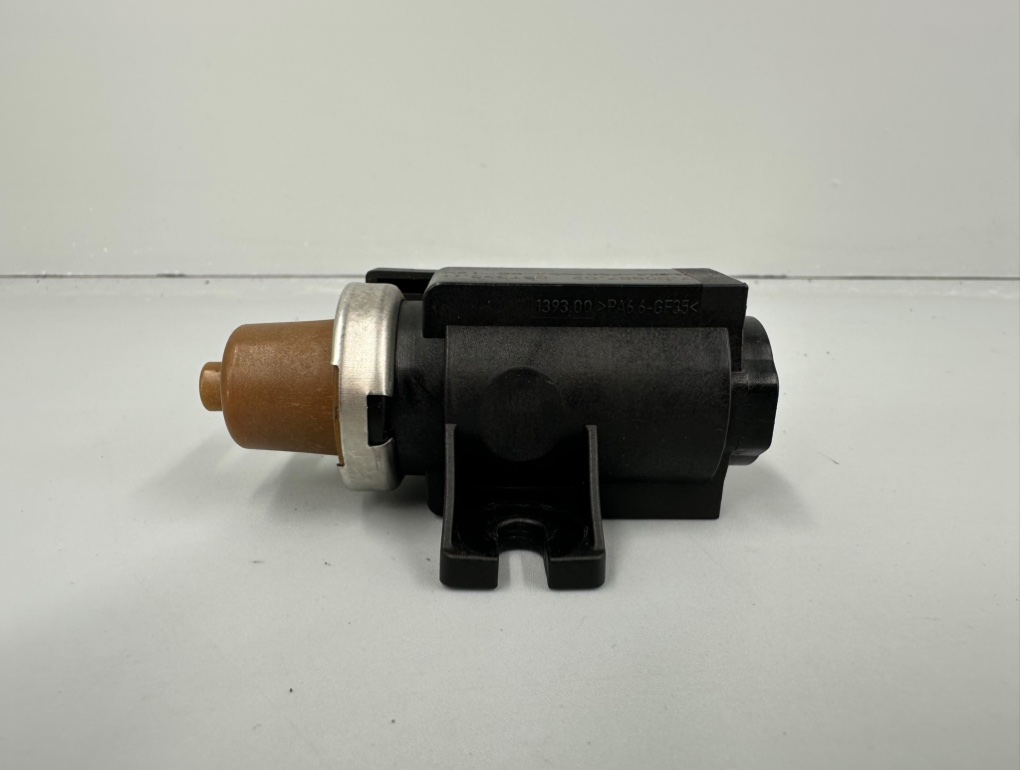 Клапан управления турбиной X6 2009 E71 N54