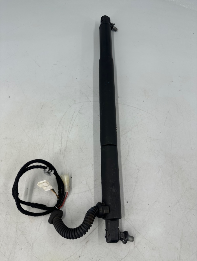 Амортизатор крышки багажника электро правый BMW X6 2009 E71 N54 51 24 7 332 698 контрактная