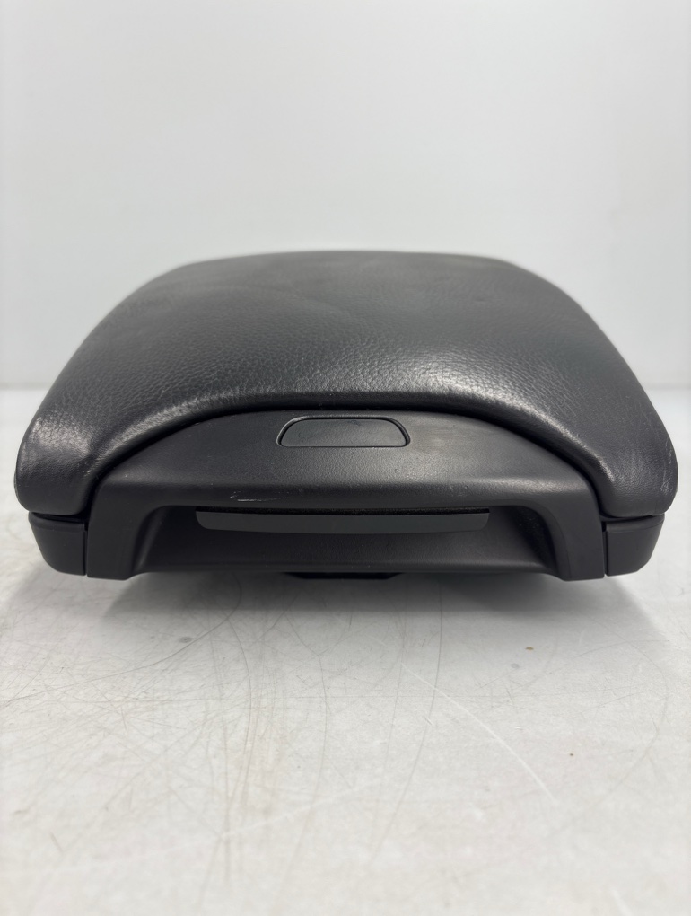 Подлокотник X5 2005 E53 М54