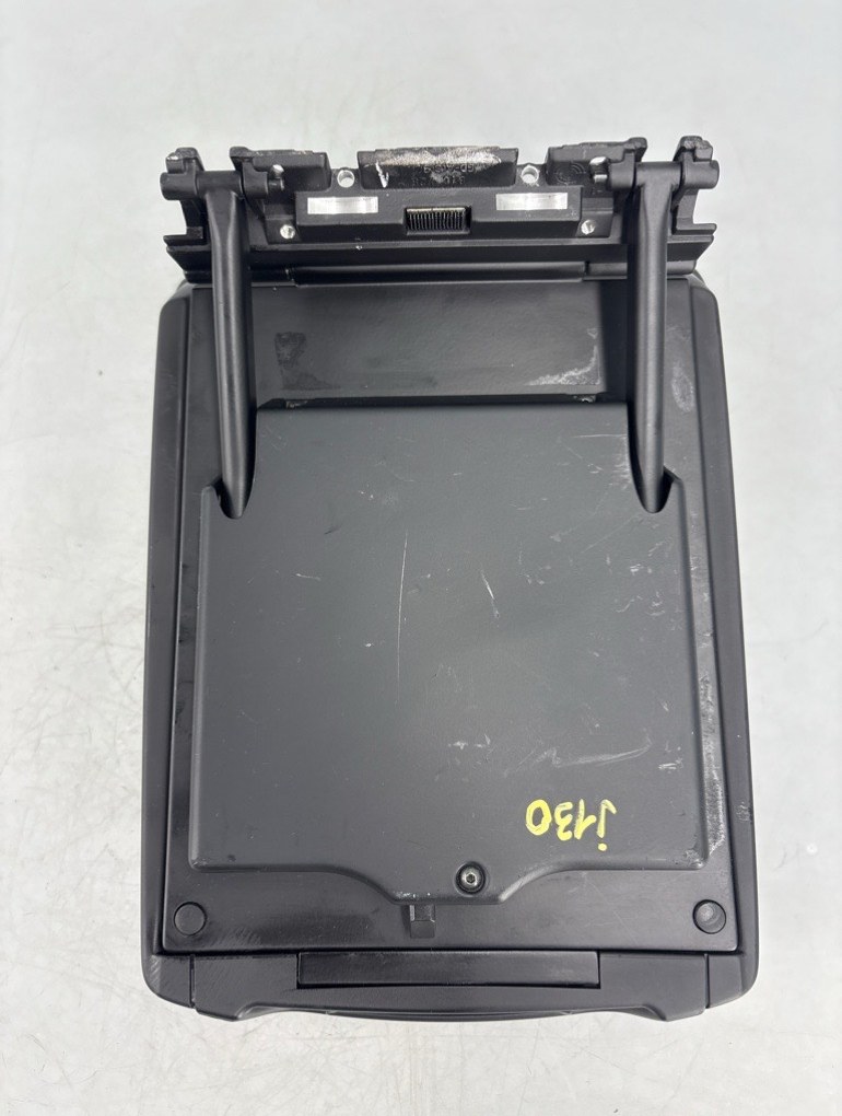 Подлокотник X5 2005 E53 M54