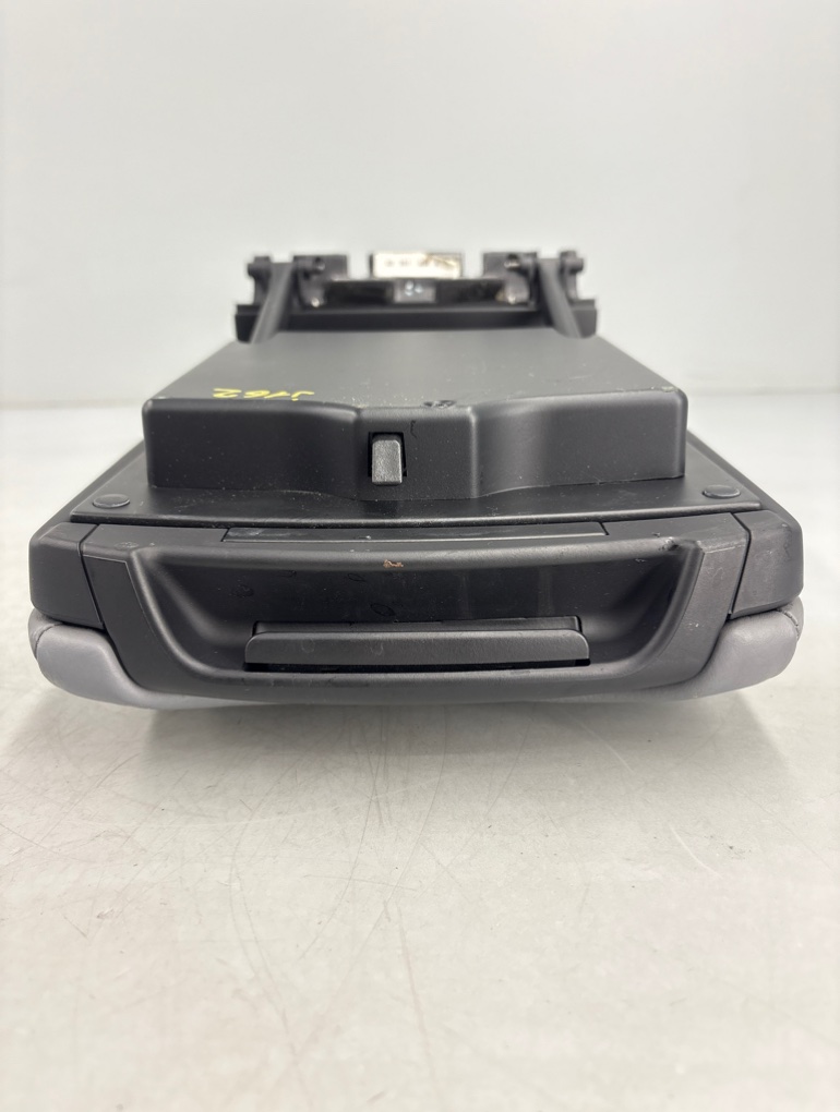 Подлокотник X5 2004 E53 М54