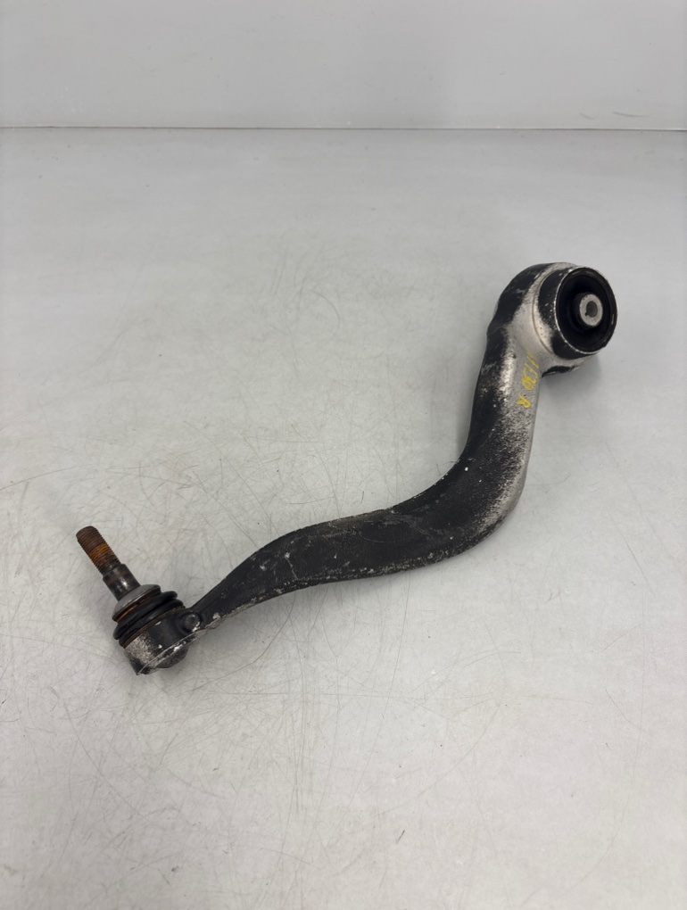 Рычаг передний правый BMW 3 2012 F30 N20 31 12 6 855 742 контрактная
