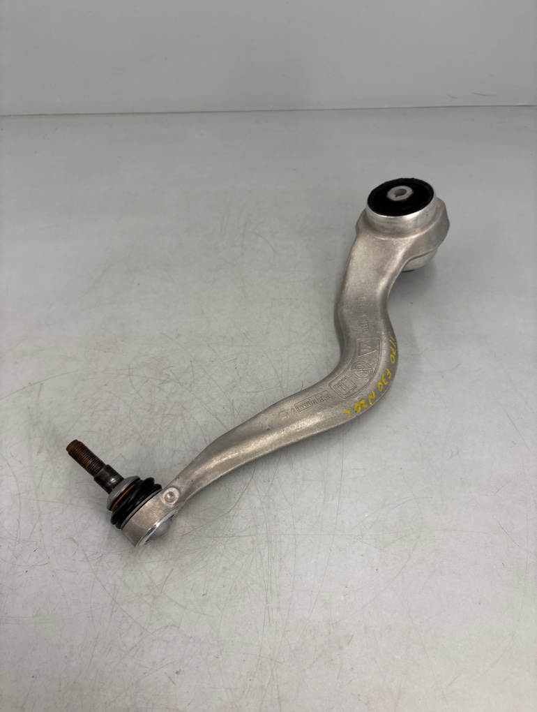 Рычаг передний левый BMW 3 2013 F30 N20 31 12 6 855 741 контрактная
