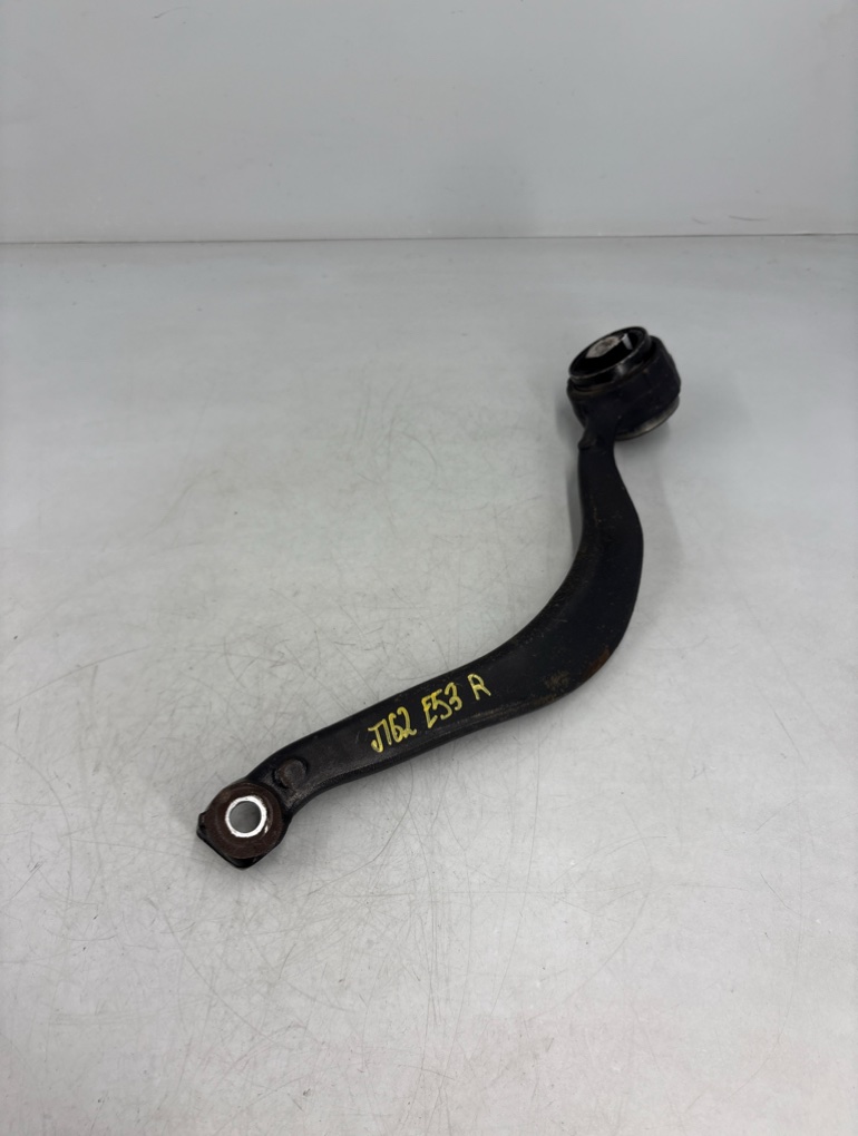 Запчасть рычаг передний правый BMW X5 2004 E53 М54 31 12 6 769 718 контрактная Рычаг передний правый BMW X5 2004 E53 М54 31 12 6 769 718 контрактная
