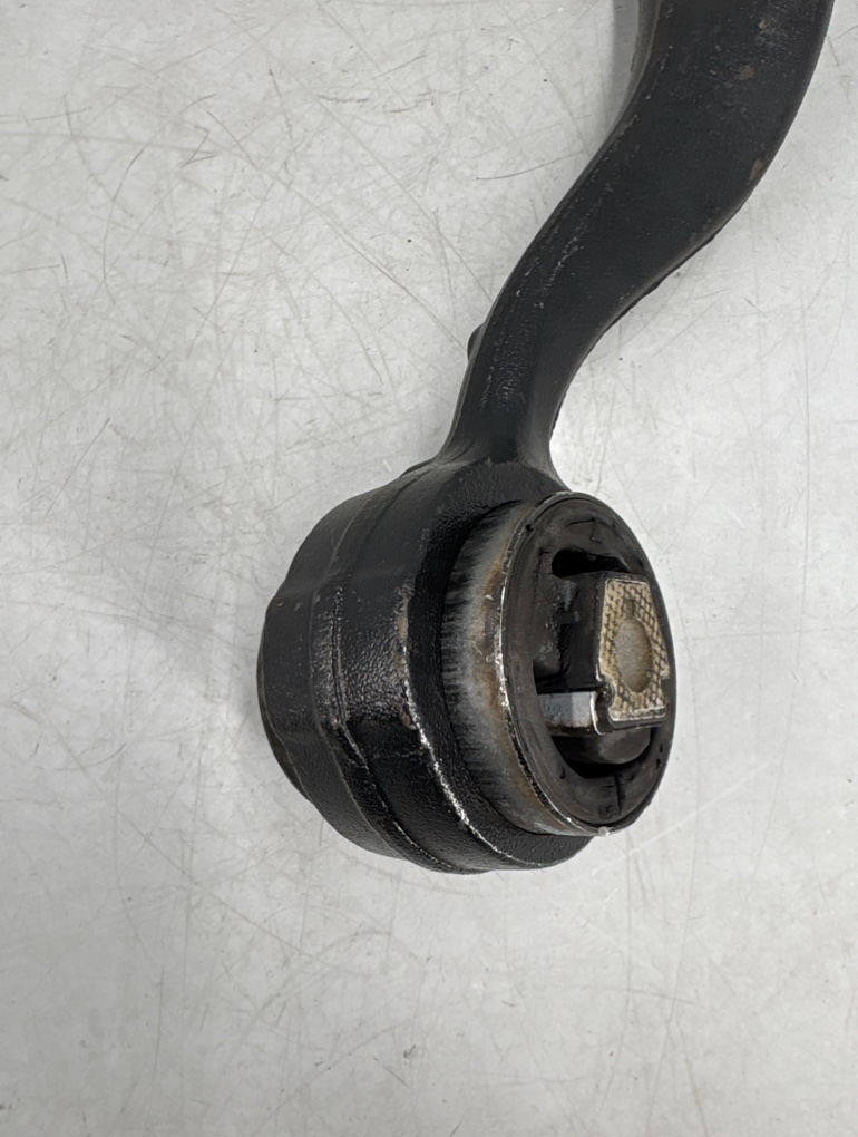 Рычаг передний правый X5 2004 E53 М54 Рычаг передний правый X5 2004 E53 М54