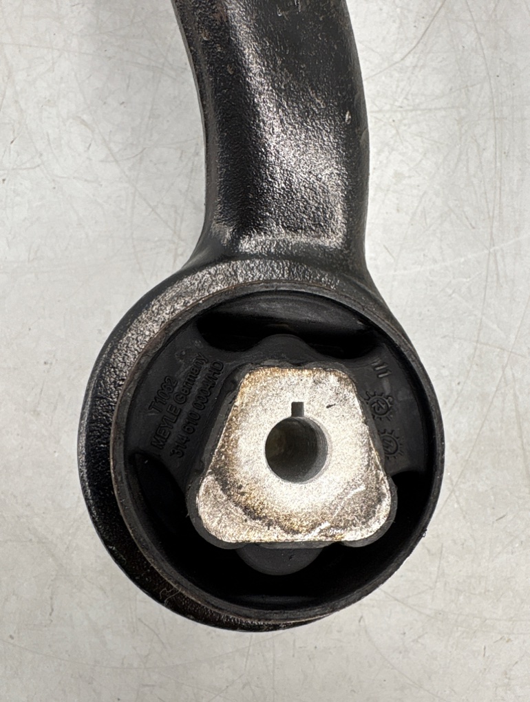 Рычаг передний левый X6 2009 E71 N54