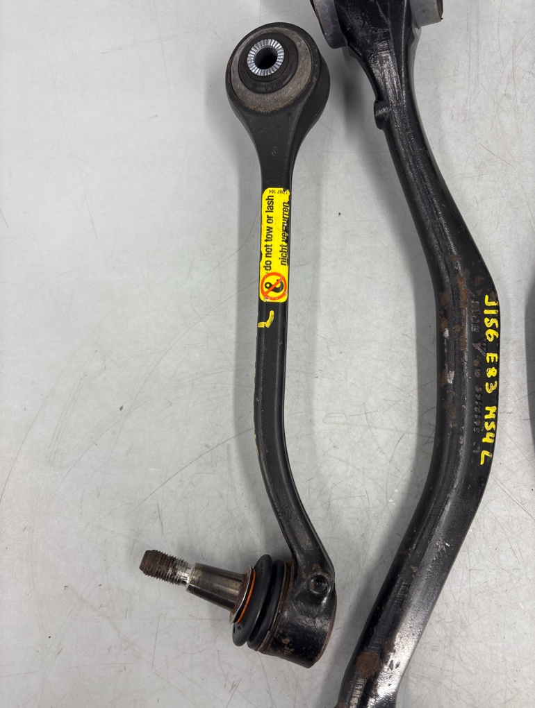 Рычаги передние комплект BMW X3 E83 М54