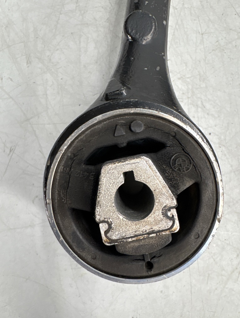 Рычаги передние комплект X3 2006 E83 М54