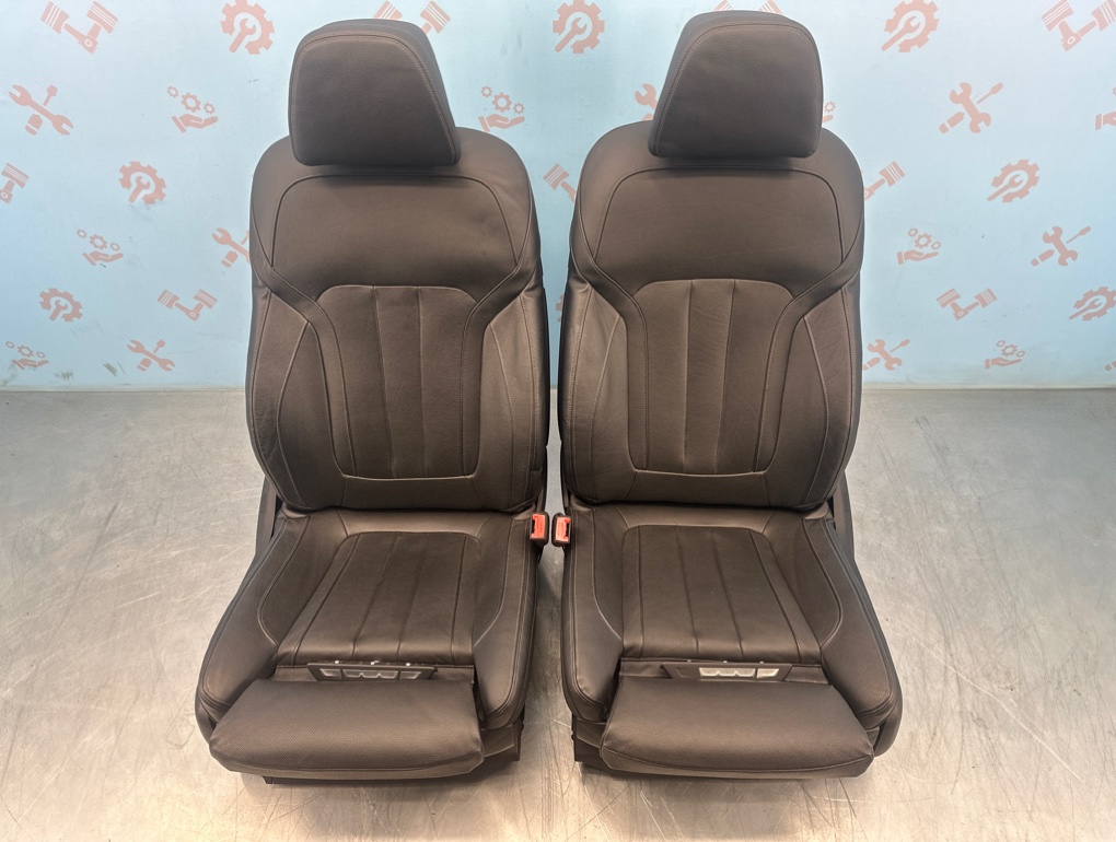 Запчасть сиденья комфорт вентиляция черная кожа передние BMW 7 G12 контрактная Сиденья комфорт вентиляция черная кожа передние BMW 7 G12 контрактная