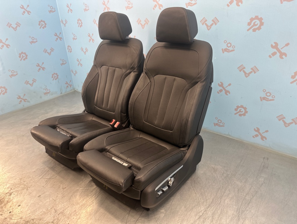 Сиденья комфорт вентиляция черная кожа передние 7 G12 Сиденья комфорт вентиляция черная кожа передние 7 G12
