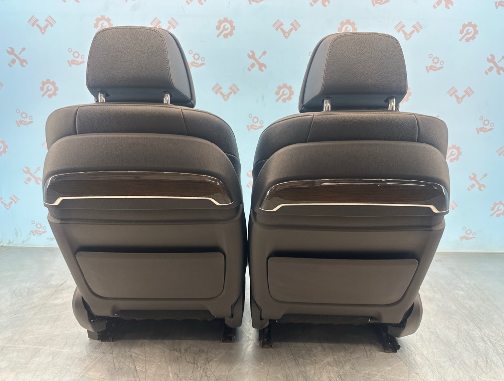 Сиденья комфорт вентиляция черная кожа передние 7 G12 Сиденья комфорт вентиляция черная кожа передние 7 G12