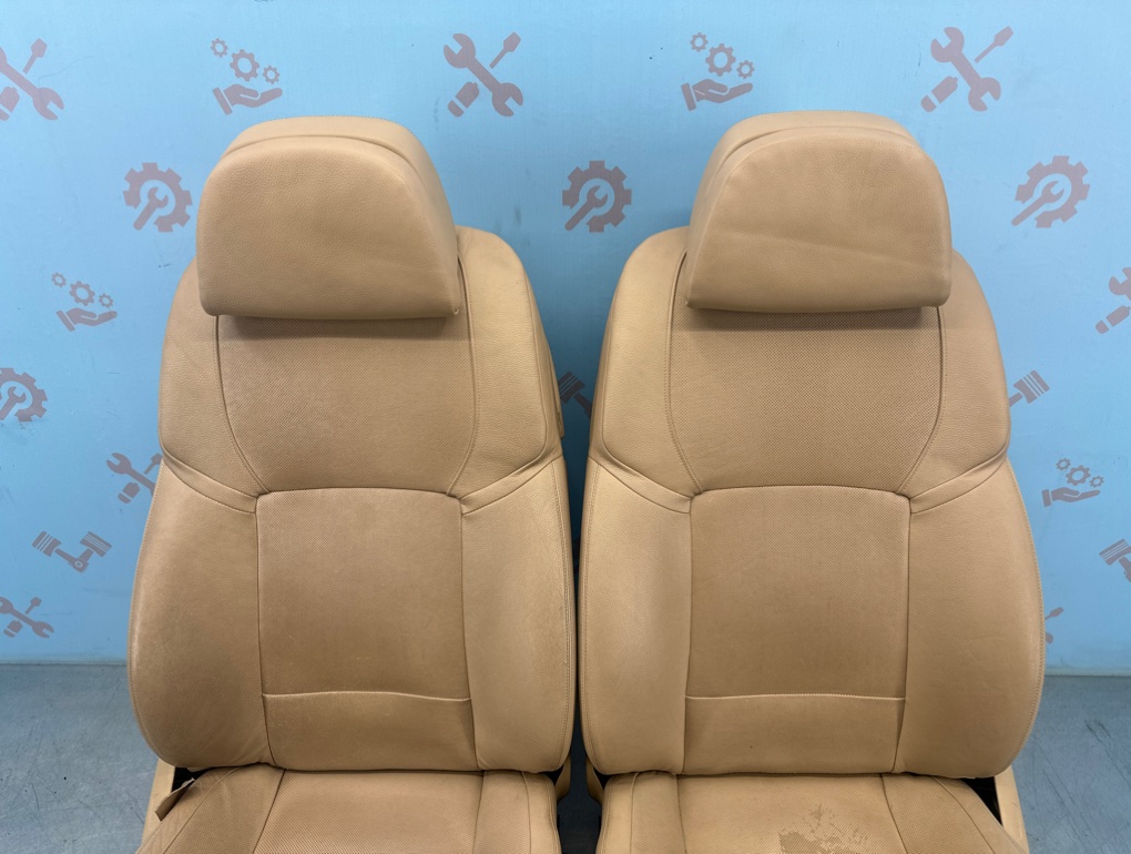 Сиденья комфорт бежевая кожа BMW 5 F10 N52