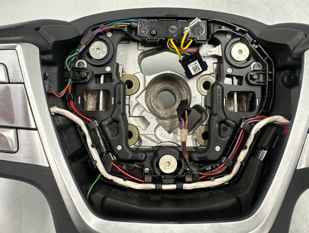 Руль с подогревом 7 2017 G12 B47D20B