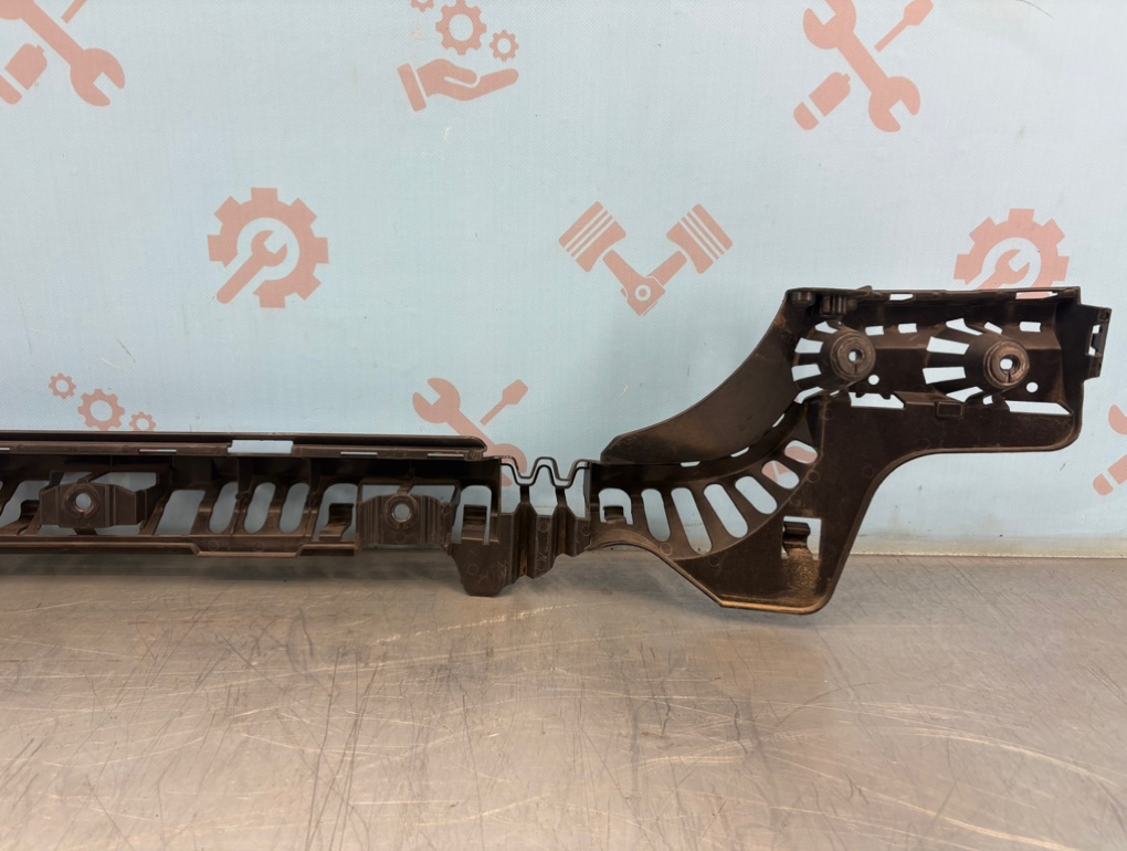 Кронштейн бампера задний 3 2013 F30 N55 Кронштейн бампера задний 3 2013 F30 N55